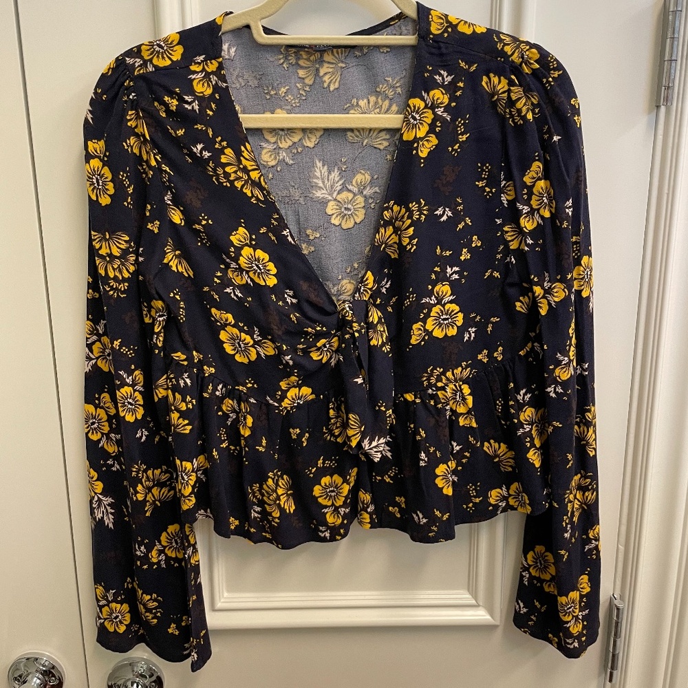 Flower print deep v blouse